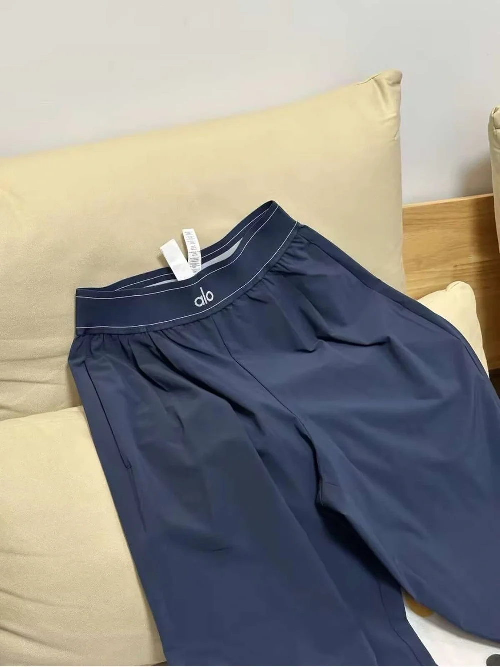 ALO Yoga Navy Wide-Leg Women's Pants with Branded Waistband